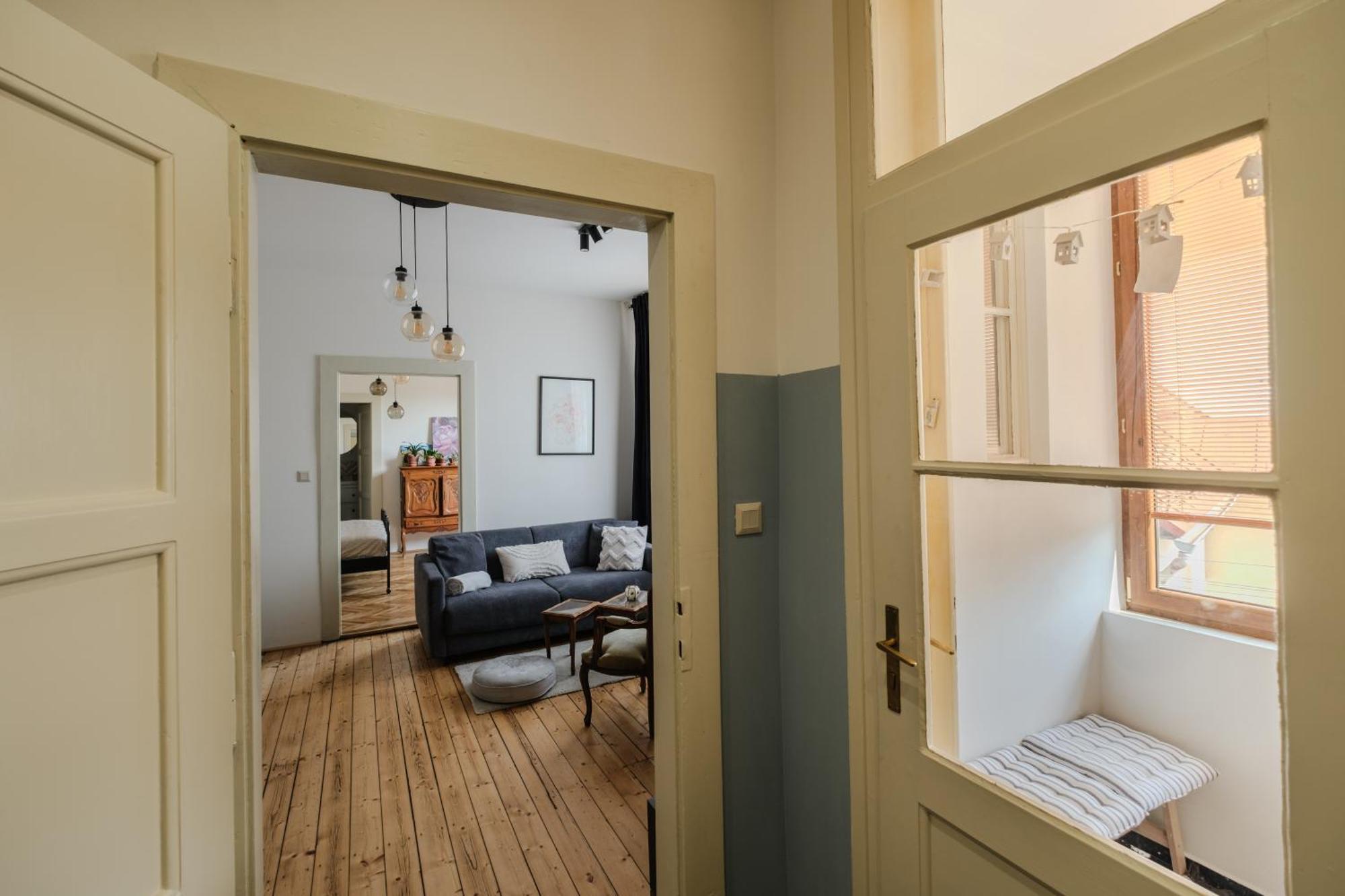 Romantic Apartment In The City Centre Банска-Штьявница Экстерьер фото